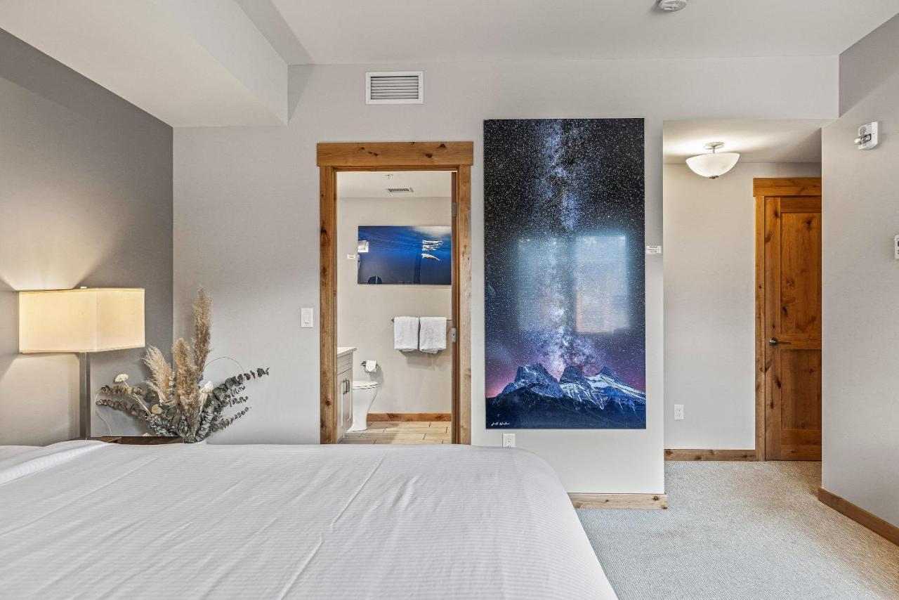 Spring Creek Condo By Canadian Rockies Vacation Rentals Canmore Exterior photo